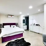 David & Yossef Luxury Rentals - Tel Aviv House Residence